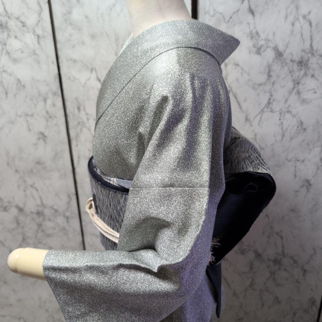 エズ様正絹、付け下げ、訪問着、 蕾柄、シック淡いお色目 洒落一つ紋