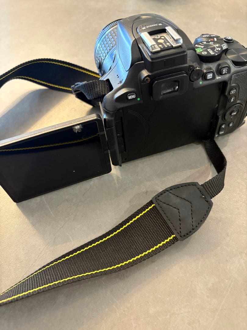 Nikon デジタル一眼レフ　D5600