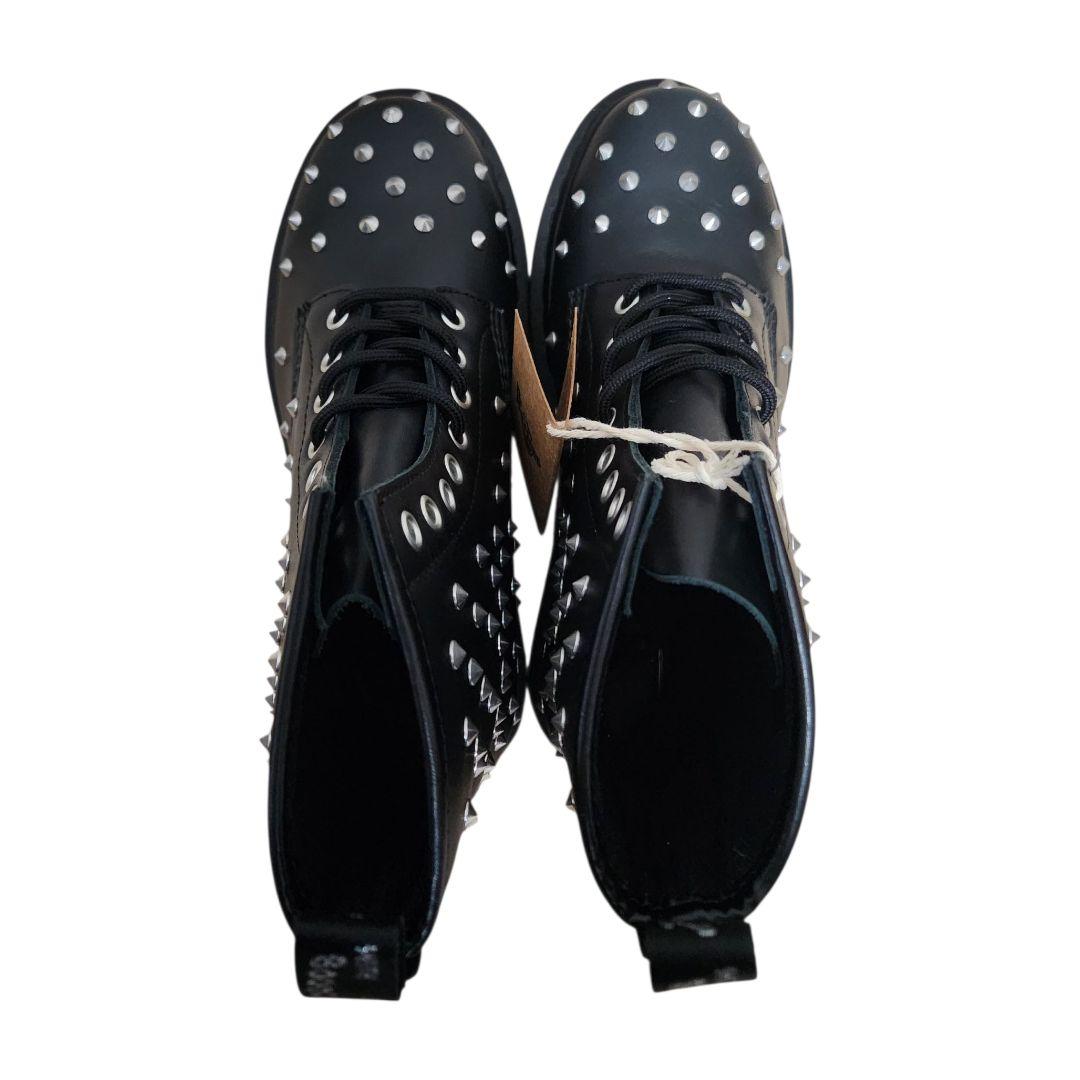 【最終値下げ✨️23㎝】ドクターマーチン 1460 STUD スタッズ 新品