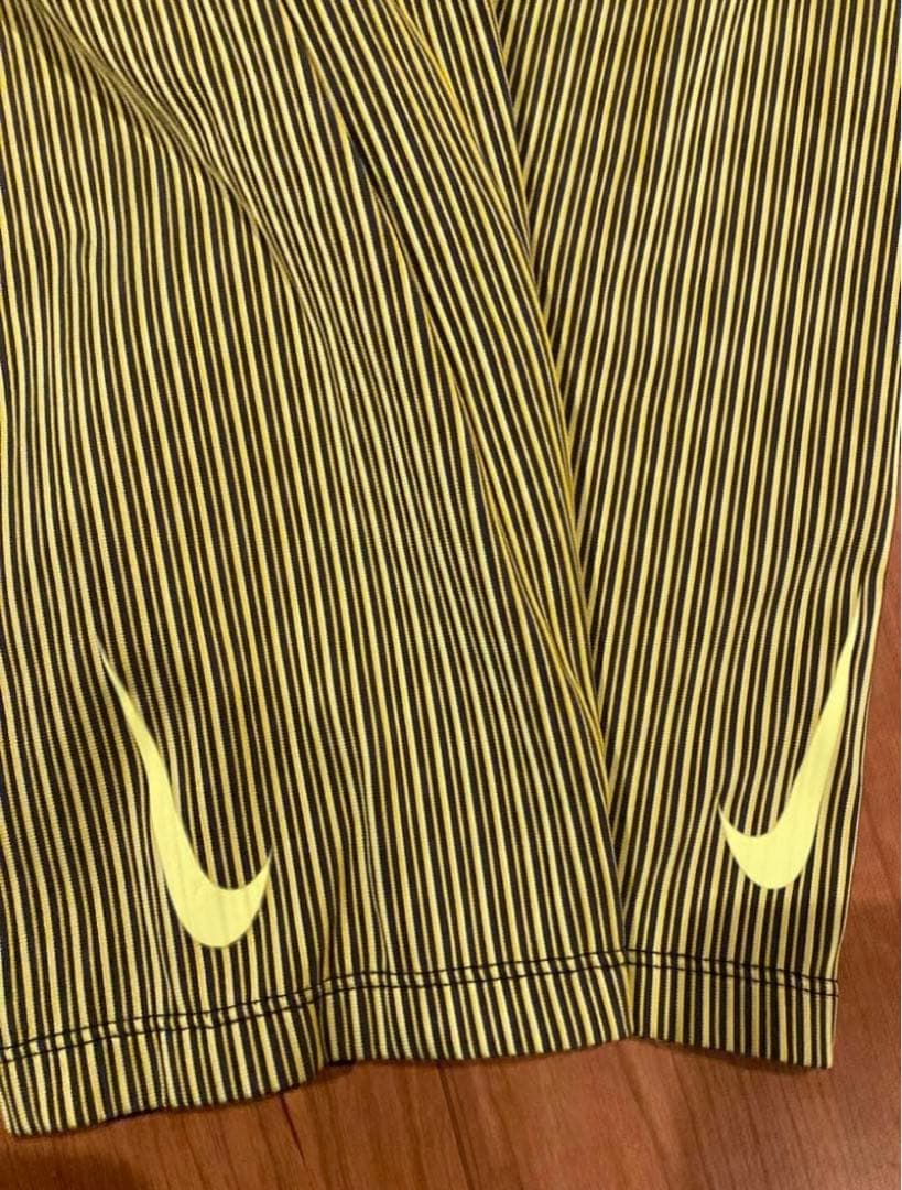 【美品】NIKE エアロスイフト ハーフタイツ XL