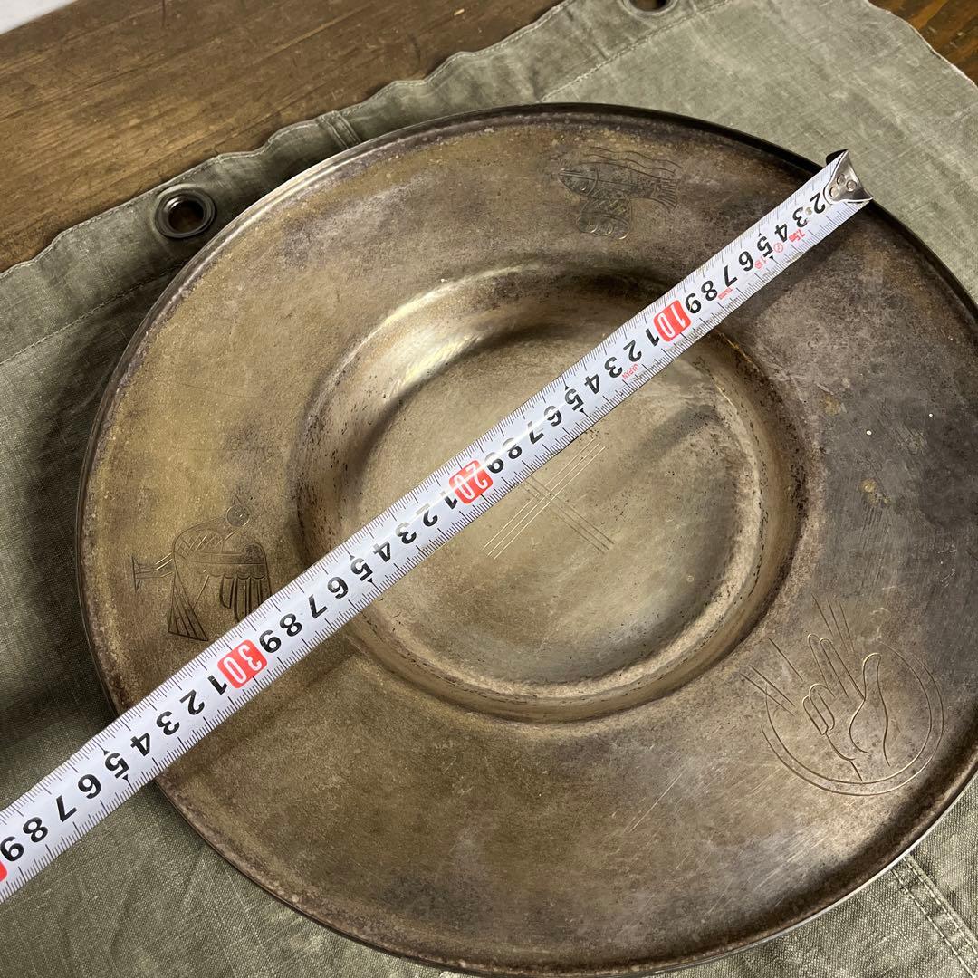 古雑貨ビンテージ品◾️ヨーロッパ雑貨 金属製 大きめのプレート ディスプレイ 小物