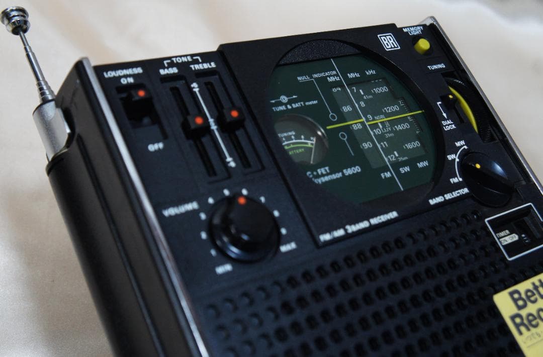 ☆綺麗☆受信OK☆SONYソニー☆スカイセンサー☆ICF-5600☆BCLラジオ