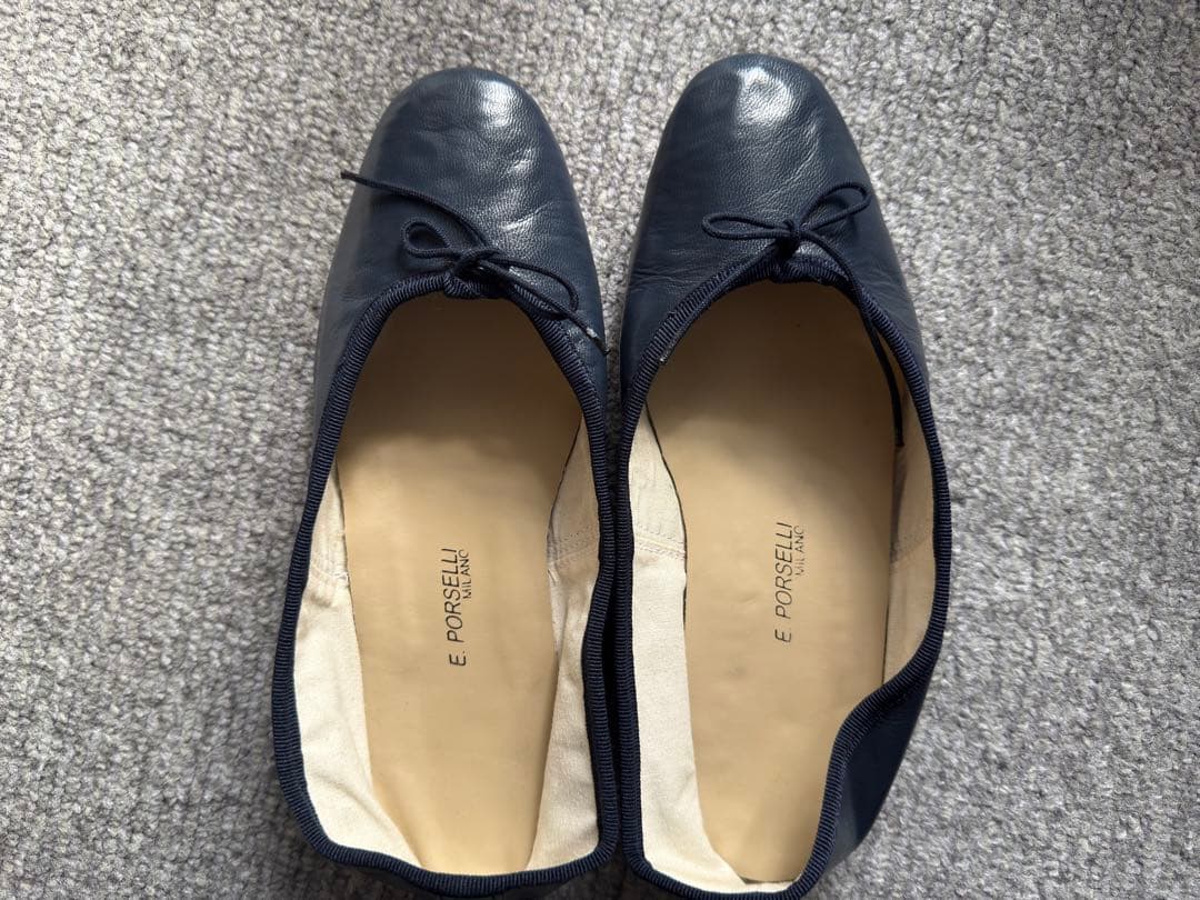 ポルセリ38 ネイビー　PORSELLI バレエシューズ　未使用