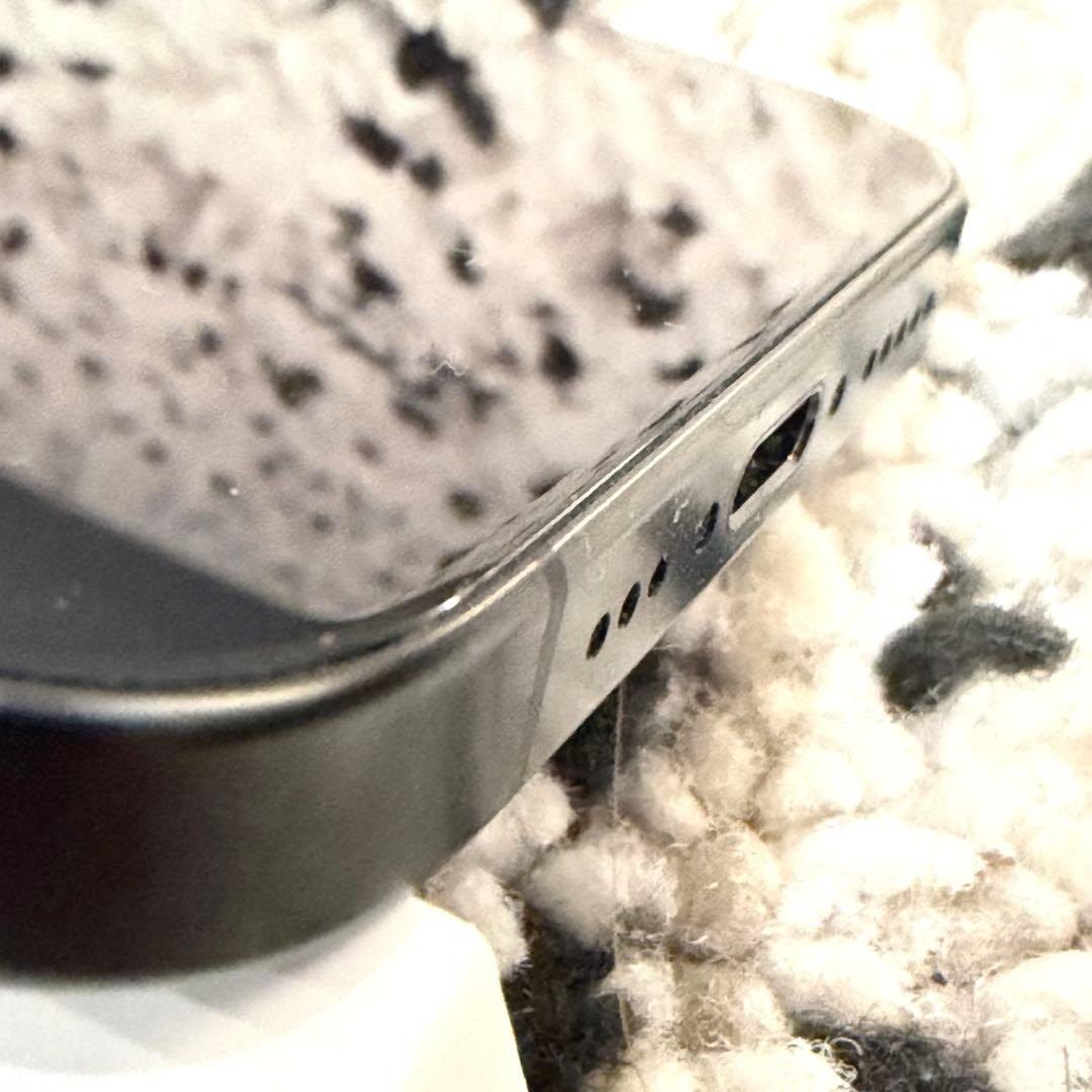 Phone15Pro 256GB SIMフリー ブラックチタニウム