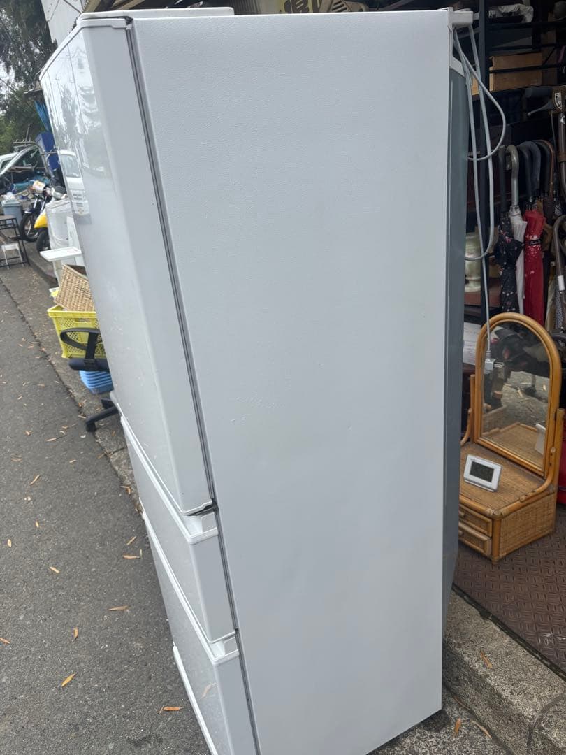 三菱　冷凍冷蔵庫　MR-C33H-W 2023年製　330リットル