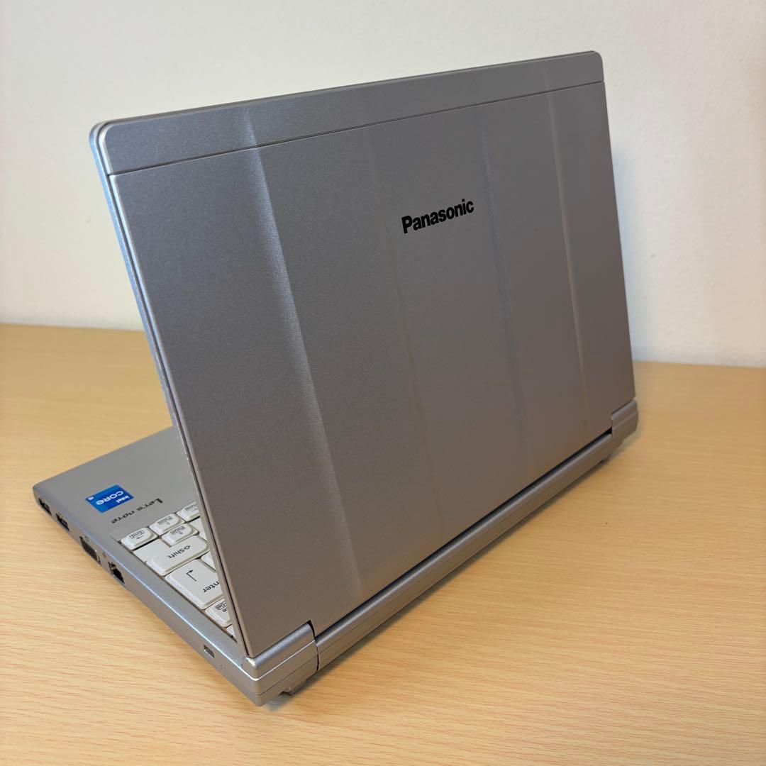 Let's note CF-SV1 第11世代i5 SSD256GB 良品