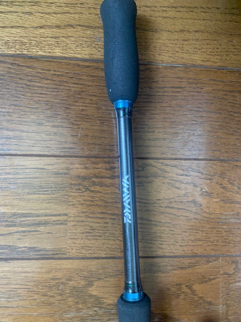 エギングロッド エメラルダス　83ML