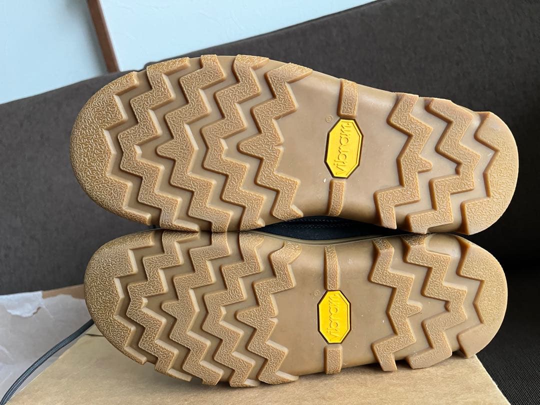 AREth アース　スノーブーツ ネイビー　Vibram