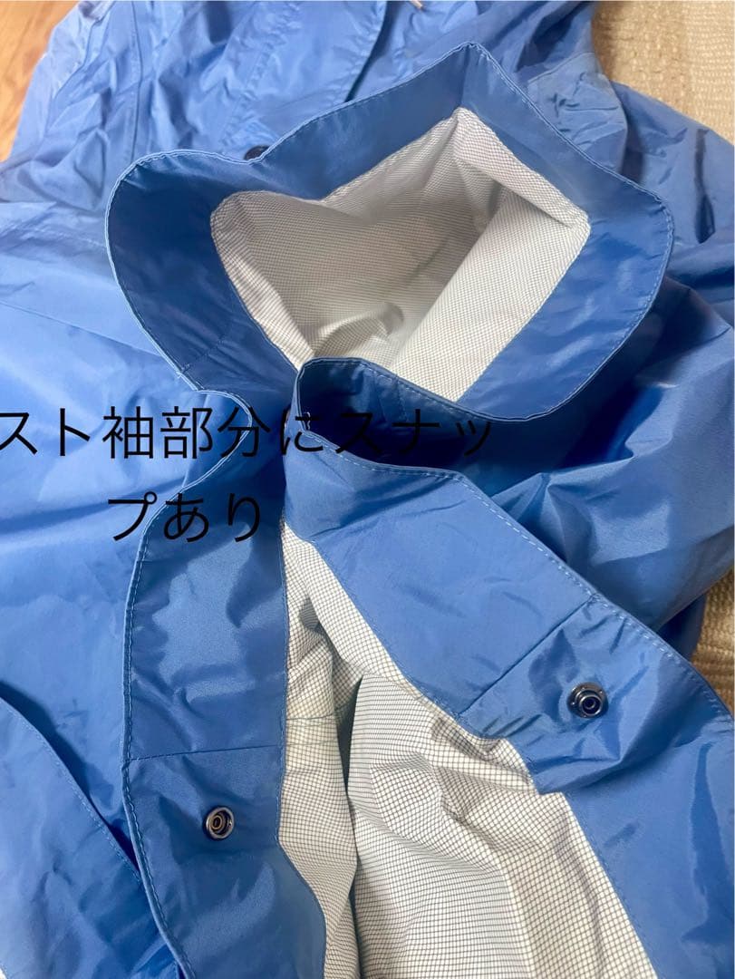 お値下げ　エーグル　未使用　フード付きポンチョ