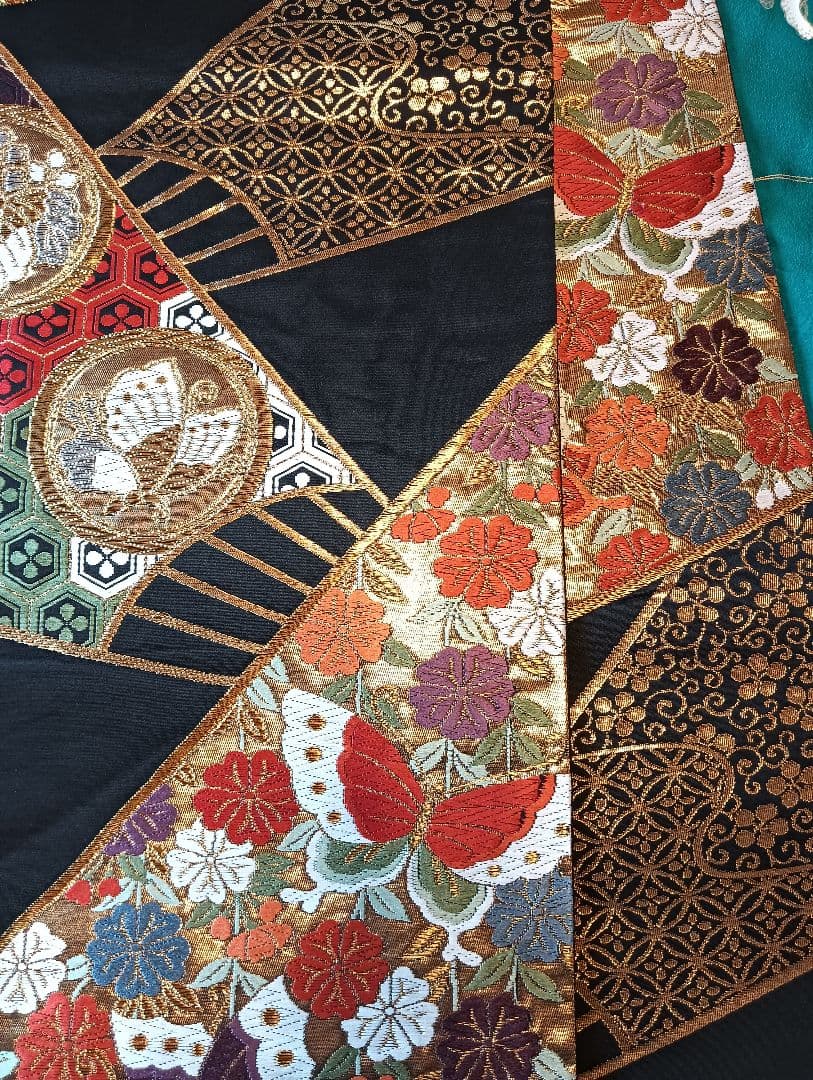 振袖フルセット エメラルドグリーン に金彩花蝶　丈164 裄64.5