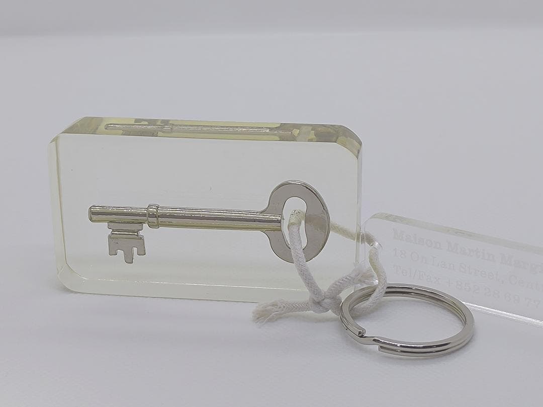 Maison Martin Margiela（マルジェラ） 鍵型キーホルダー