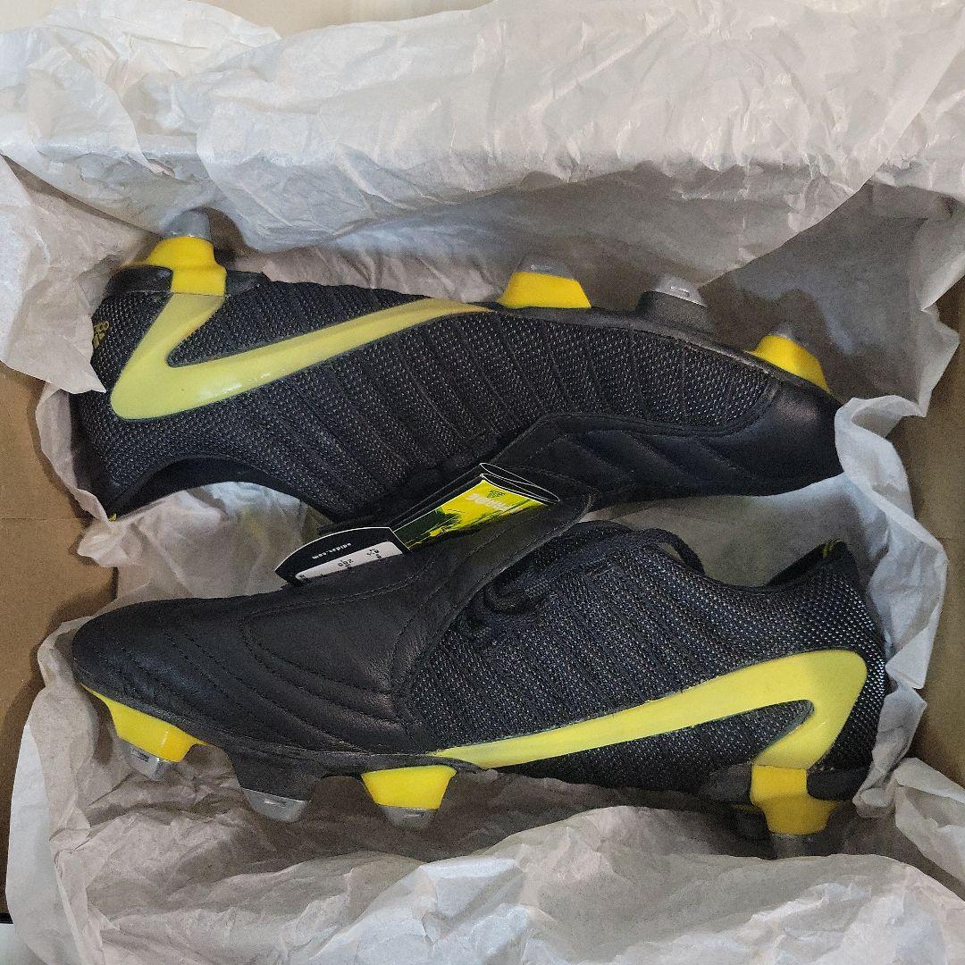 サッカースパイク アディダス F50 X-TRX SG