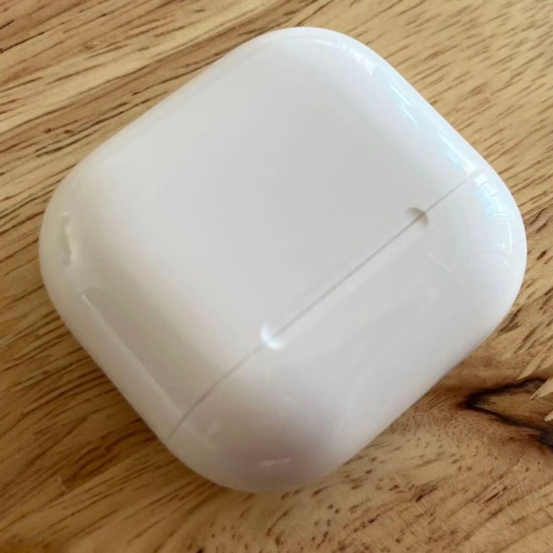Apple AirPods 4 MXP93J/A アクティブノイズキャンセリング
