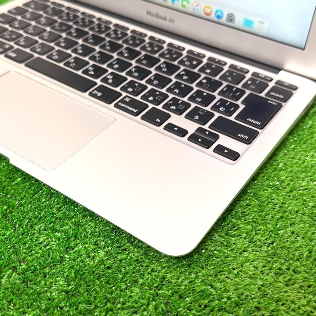 MacBook Air 11インチ SSD128GB 4GB ノートPC