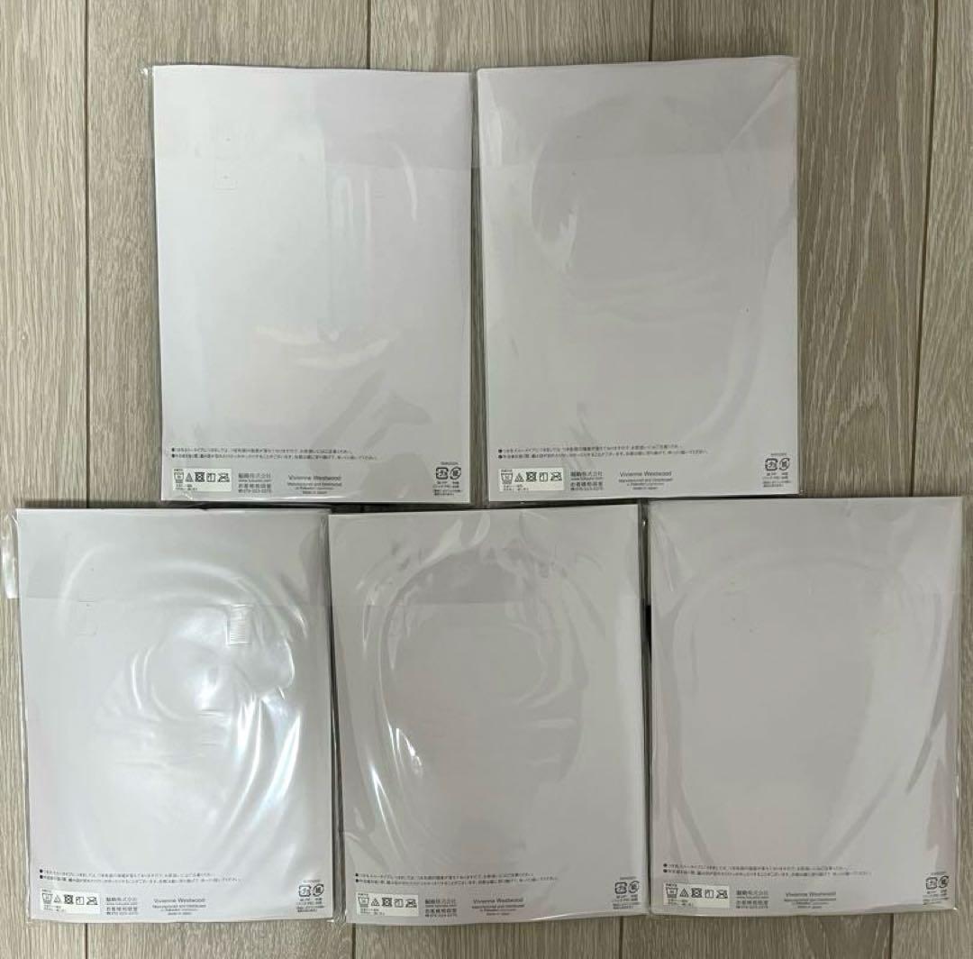 せいら Vivienne Westwood タイツ