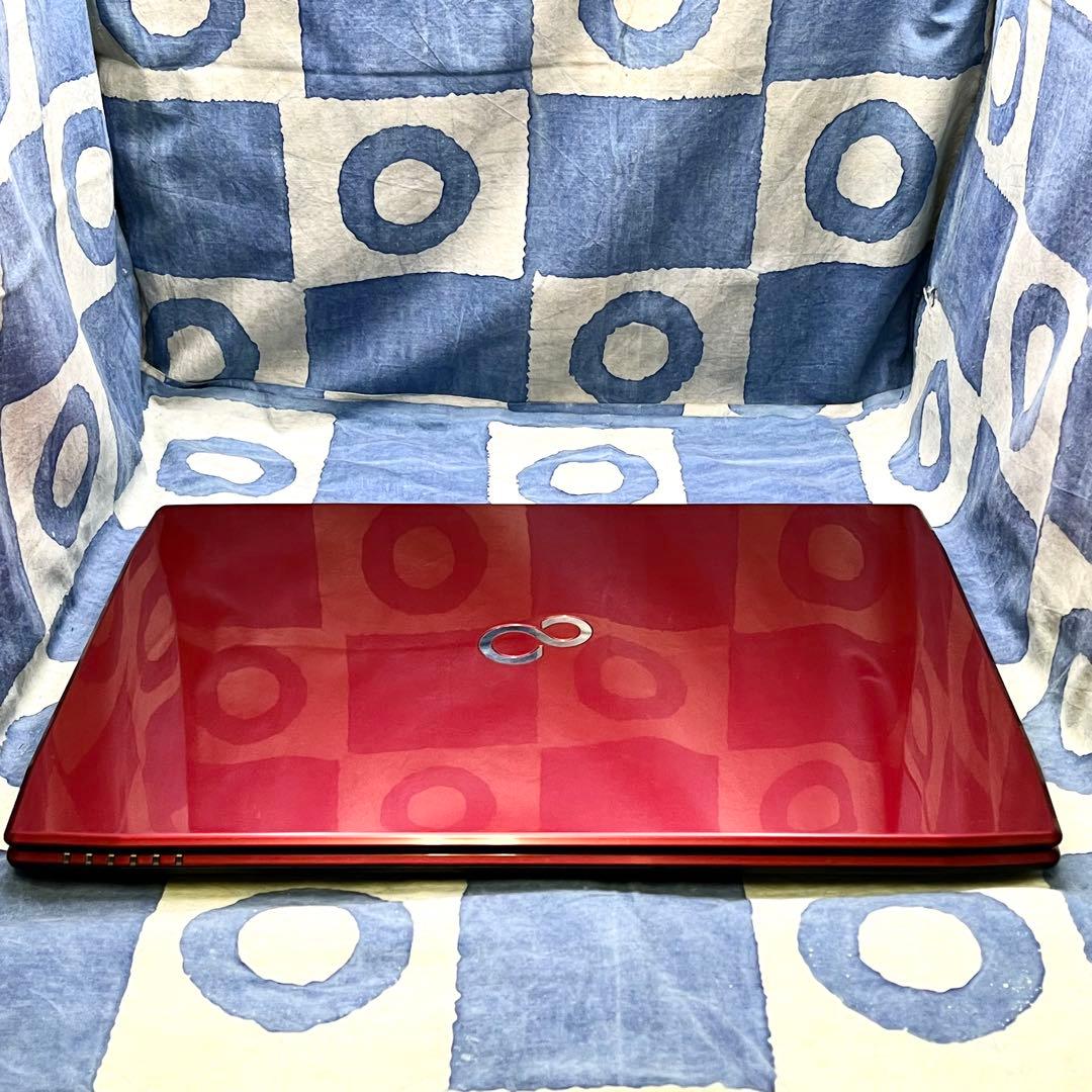 爆速SSD512G☆i7☆大人気赤ノートパソコン♪ブルーレイ&カメラ！Win11