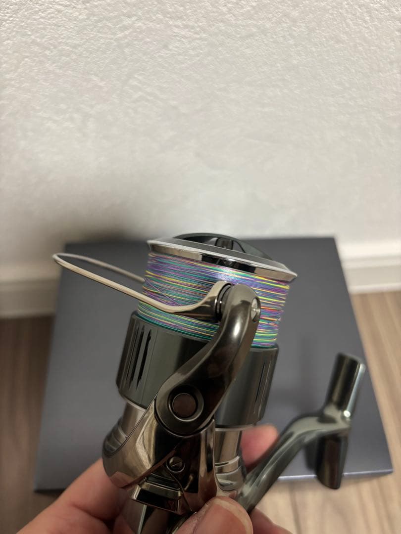 SHIMANO STELLA 22ステラ4000XG リブレハンドルノブ付き