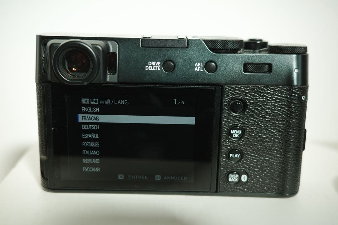 Fujifilm X100VI BLACK（多言語版）保証あり