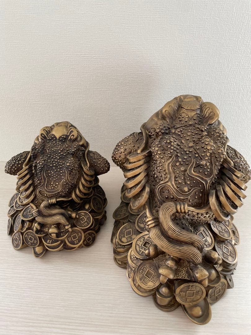 カエル　置物　縁起物　風水