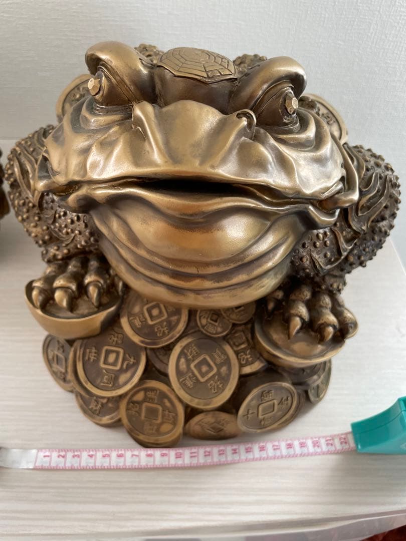 カエル　置物　縁起物　風水