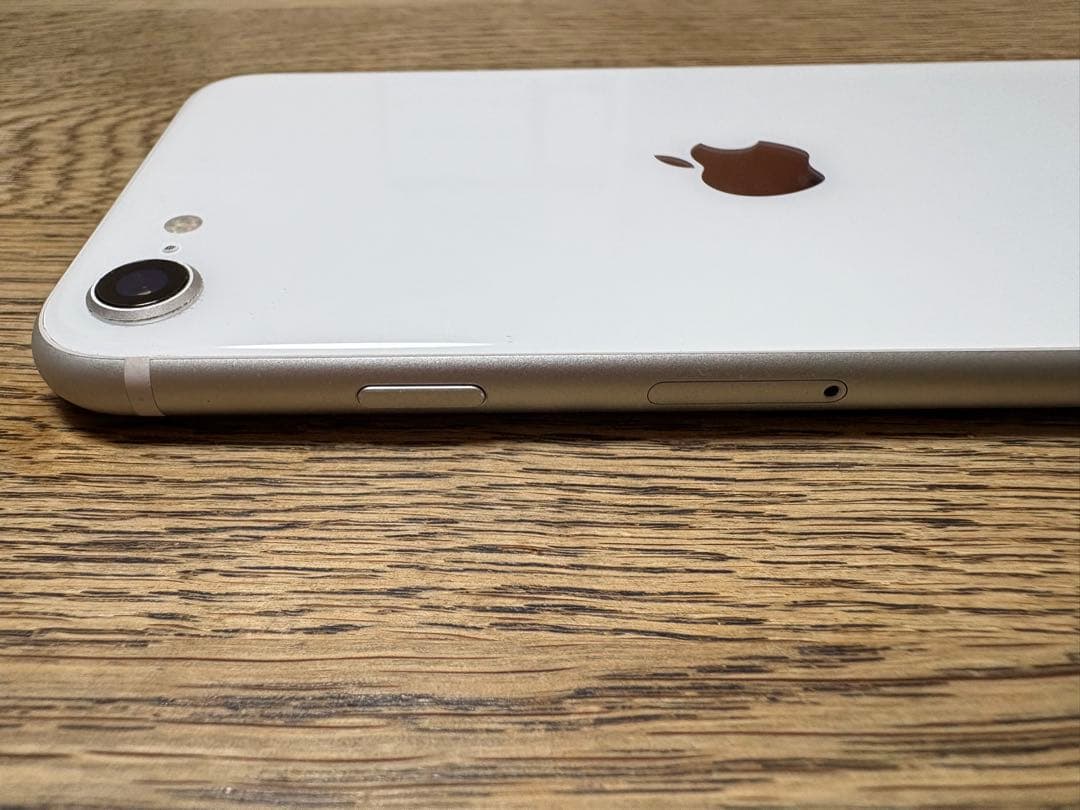 iPhone SE2 ホワイト128GB SIMフリー MXD12J/A