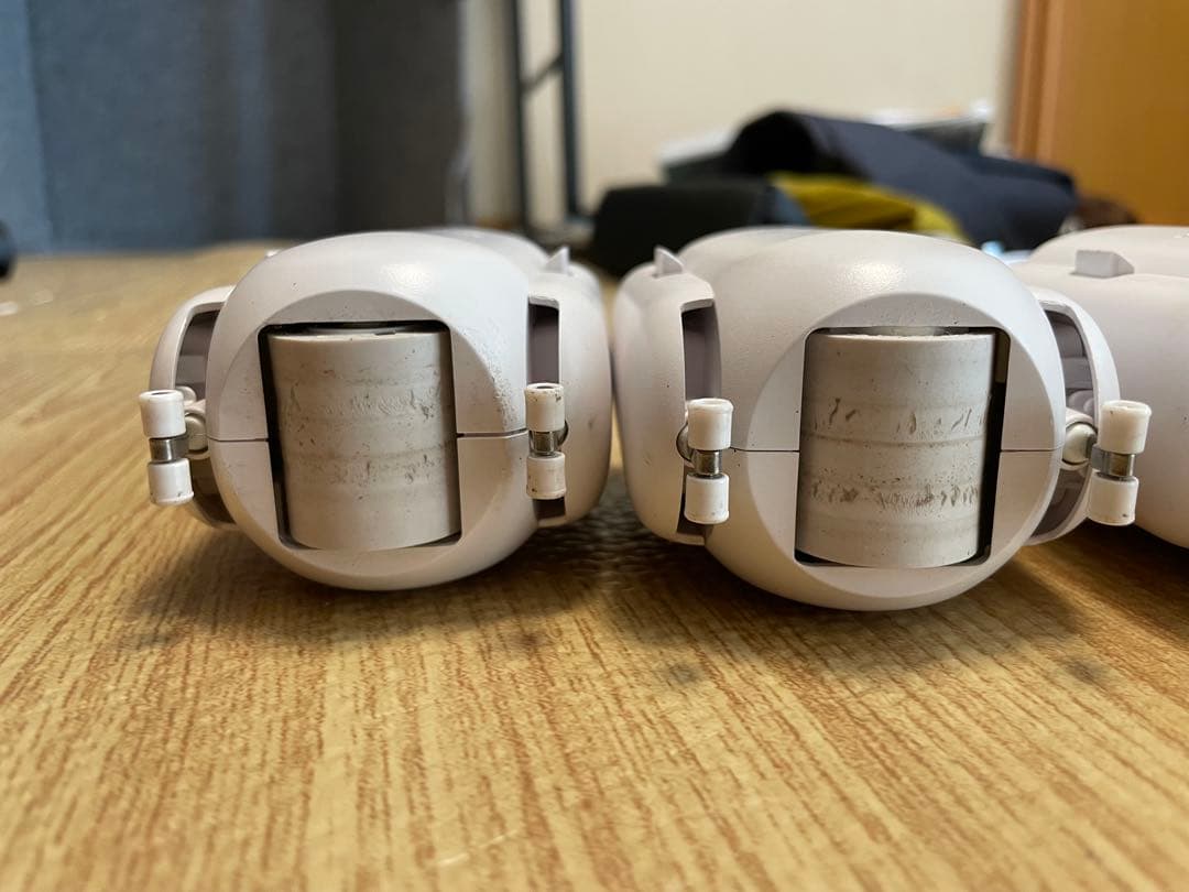 ゆ*こ様 Switchbot カーテン (U型) +ソーラーパネル　4台セット