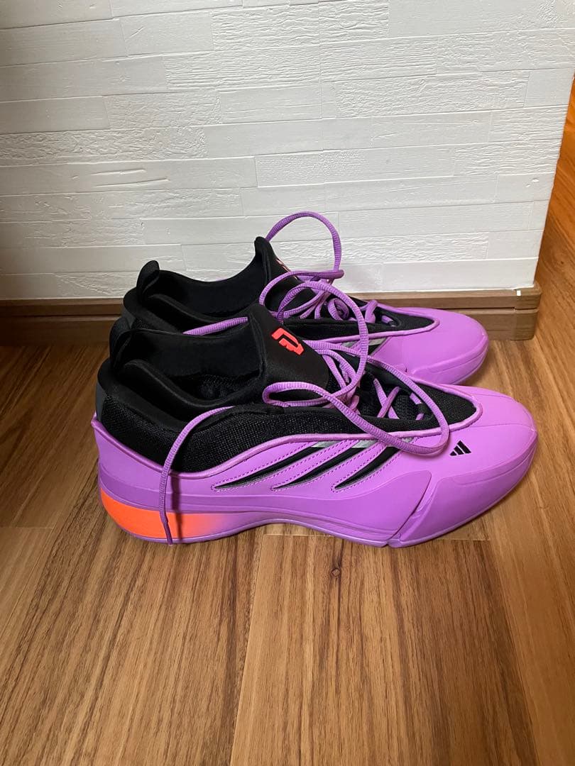 adidas デイム9ロー/ DAME 9 LOW TRAINERS