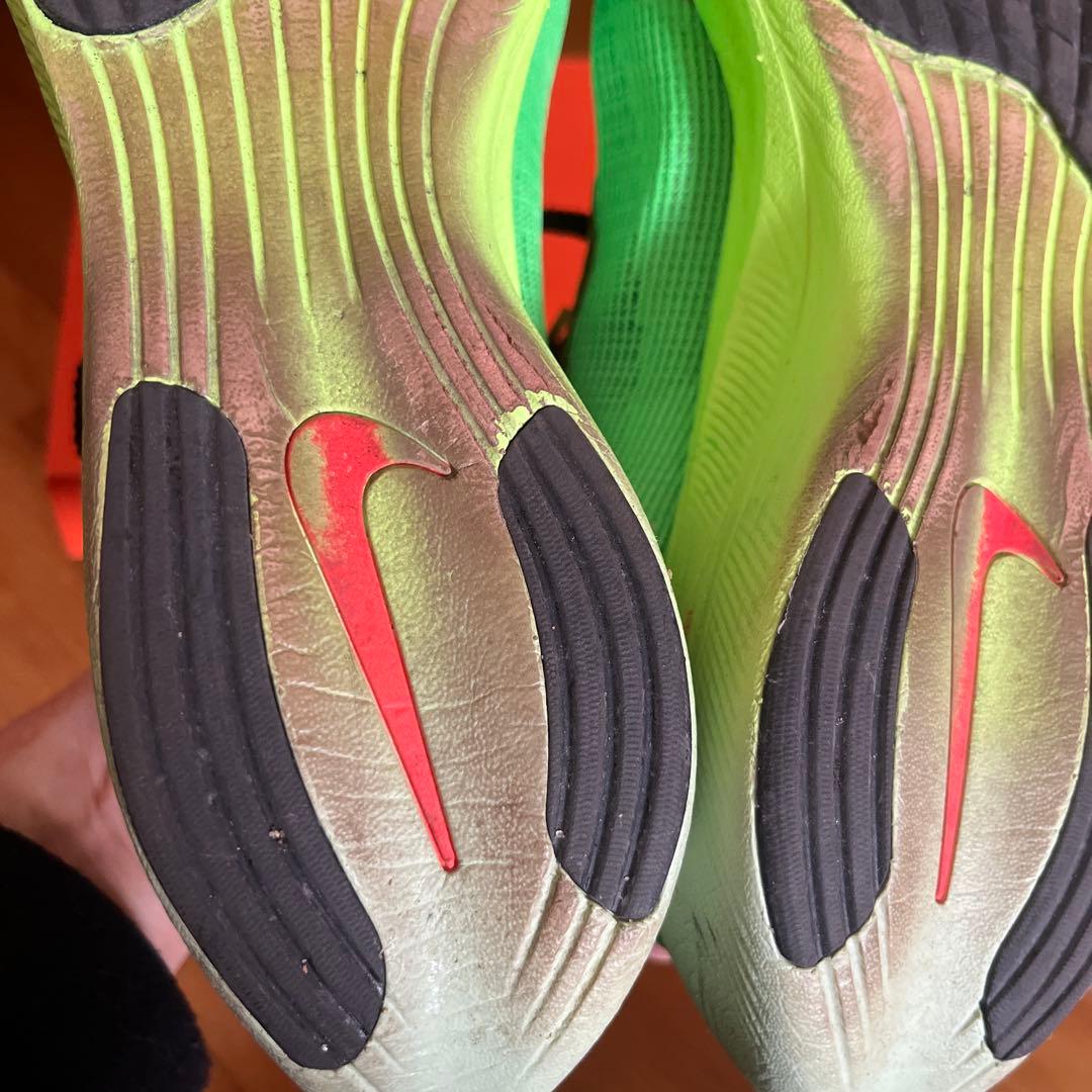 ナイキ ヴェイパーフライネクスト%2 27.0