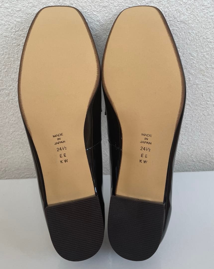 【新品】DIANA ダイアナ エナメル フラットシューズ ローファー 24.5