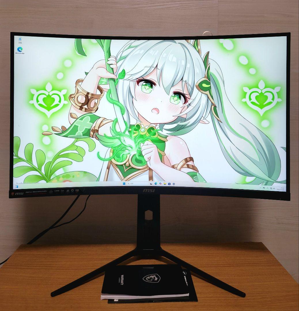 MSI Optix MAG321CURV 31.5インチ4K湾曲ゲーミングモニタ