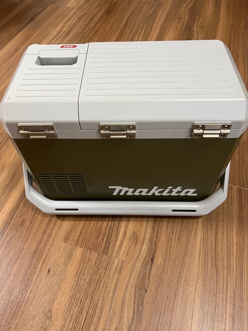 Makita 冷温庫 CW003G オリーブ