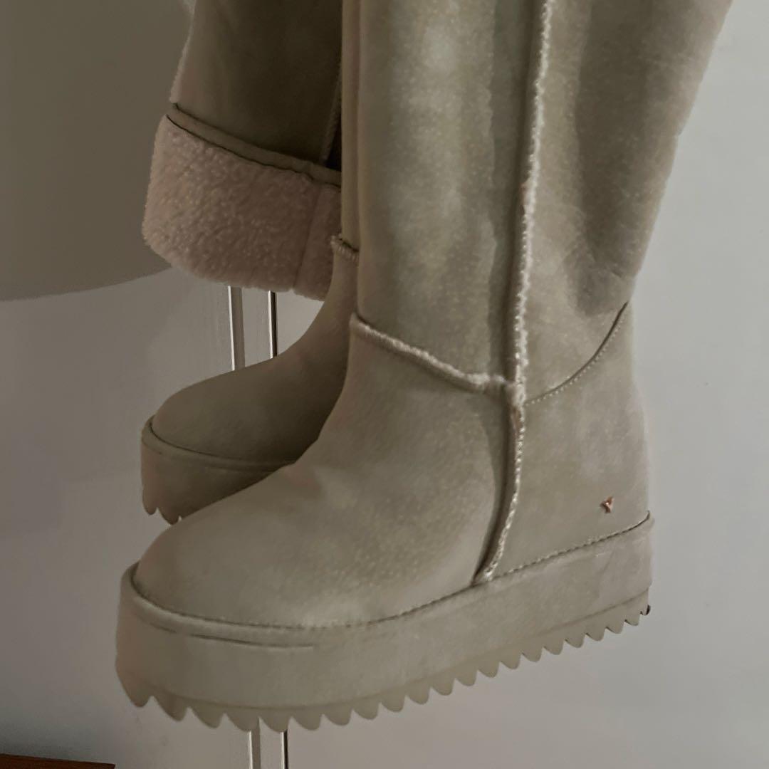 【最終値下げ】YELLO MAGNOLIA LONG BOOTS ベージュ