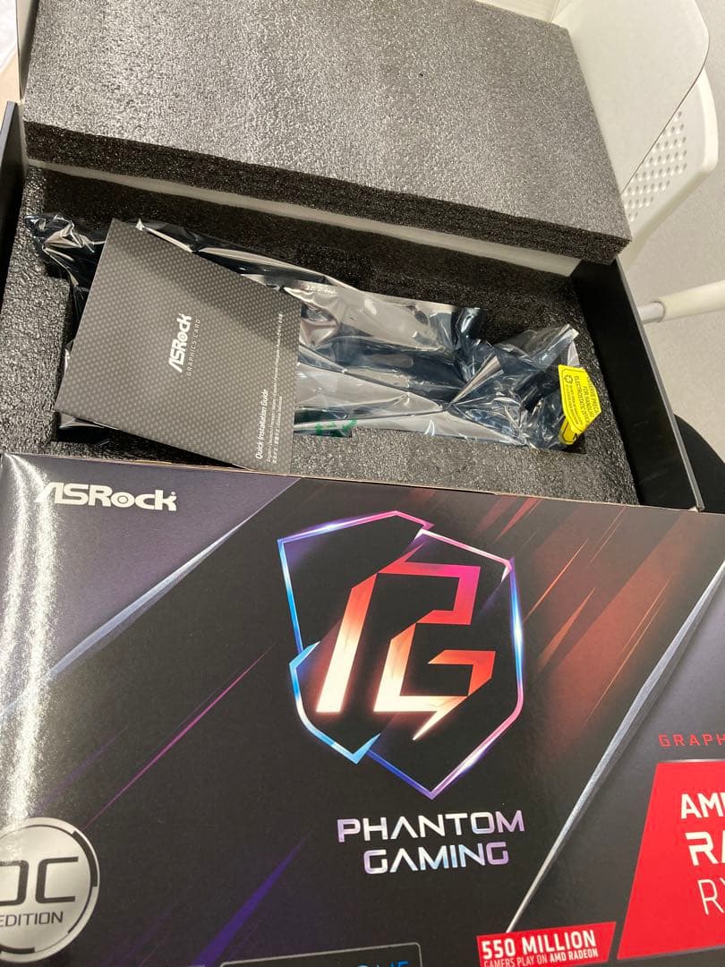 グラフィックボード・グラボ・ビデオカード ASRock RX 6800 XT PhantomGaming D 16G OC