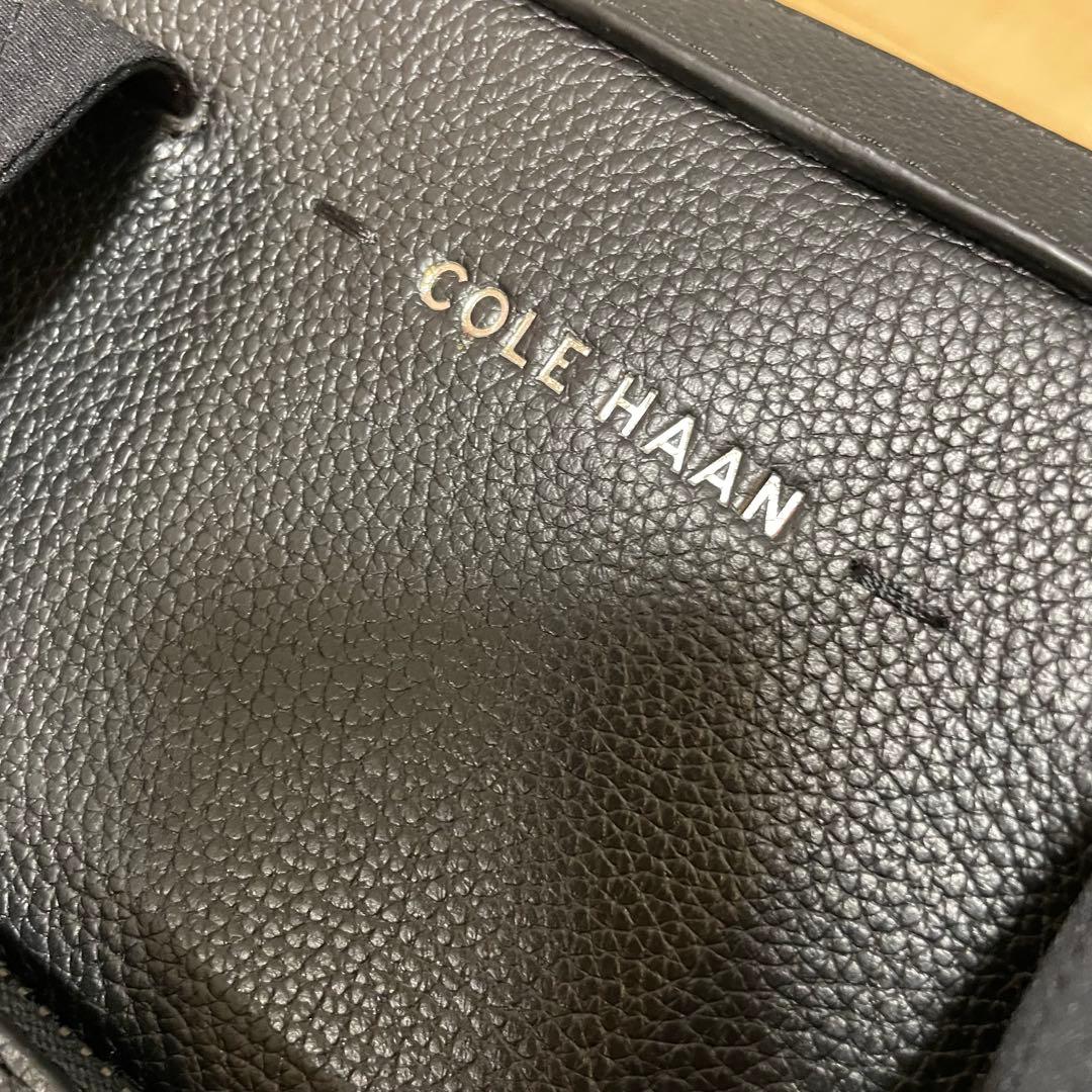現行品　COLE HAAN バック　ビジネス　ブリーフケース　レザー　大容量