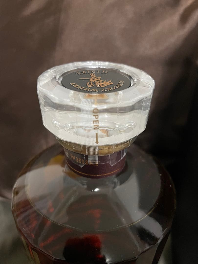 2025年購入　響21年　意匠ボトル　花鳥風月　新品未開栓