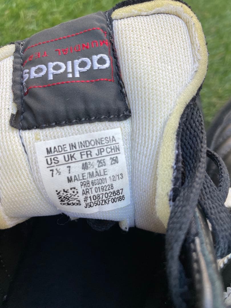 ムンディアルチーム 25.5cm トレーニングシューズ