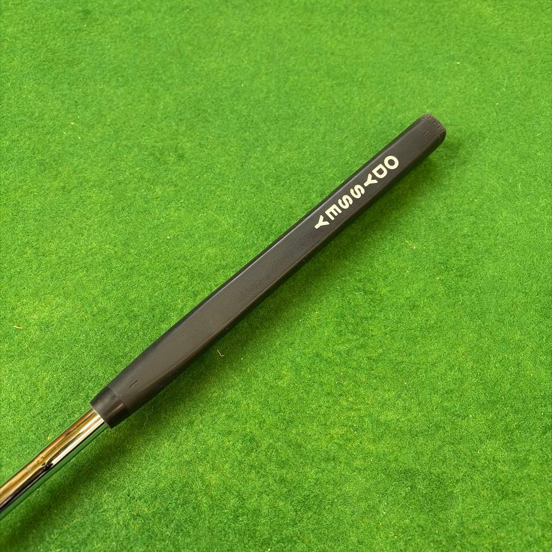 【あっちゃん】ODYSSEY EXO ROSSIE マレット パター