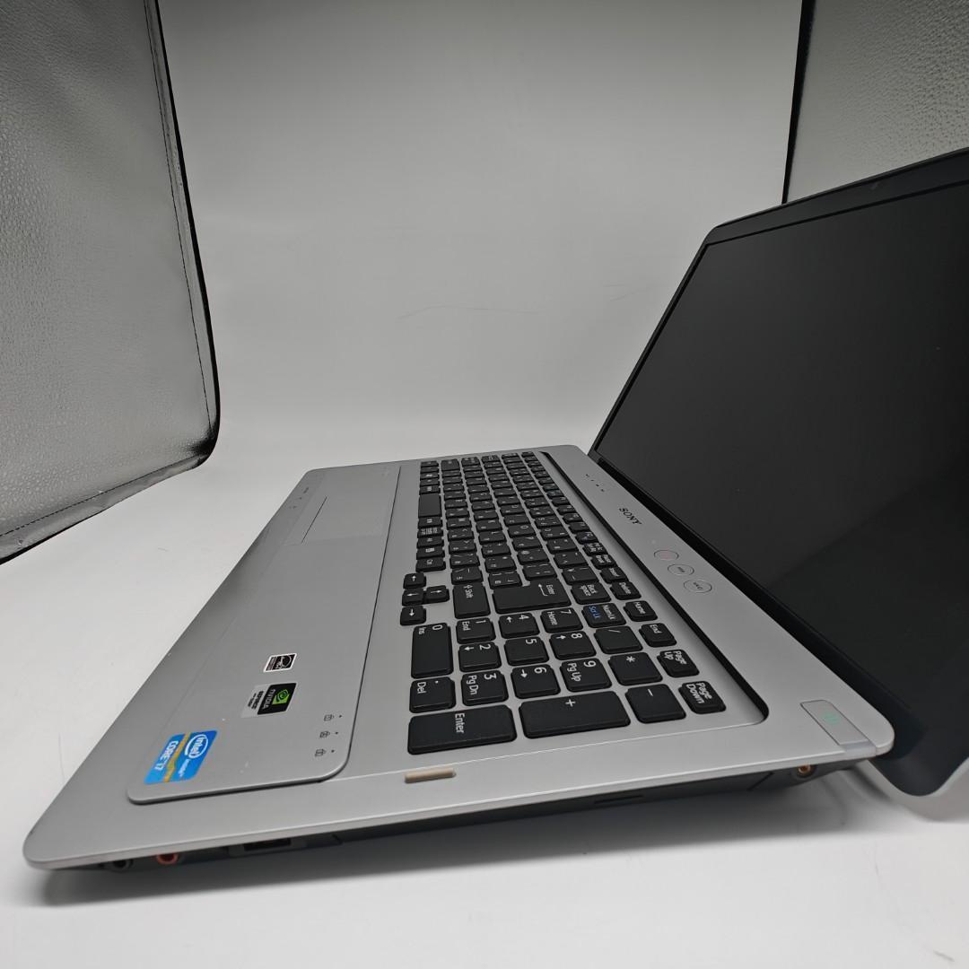 【VAIO】高性能i7 SSD512GB 16GB シルバー 大型ノートPC