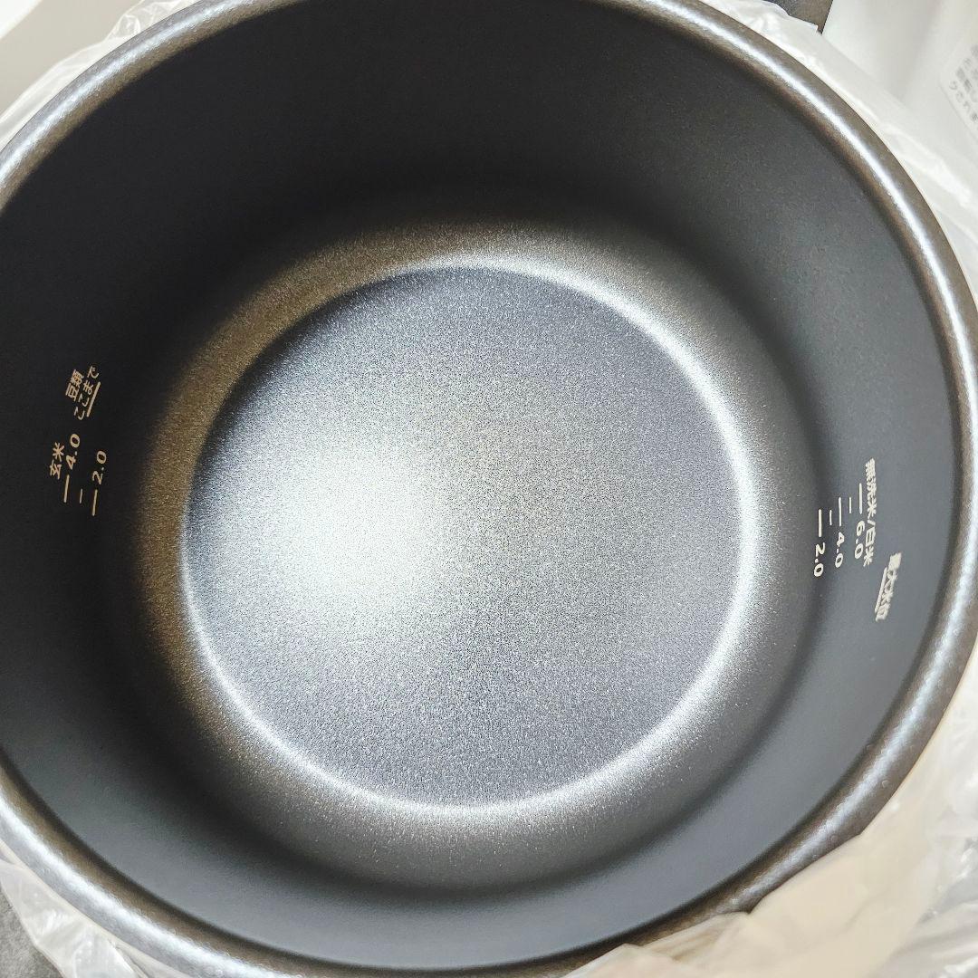 新品 IRIS OHYAMA 電気圧力鍋PC-MA4-W 4.0L 白