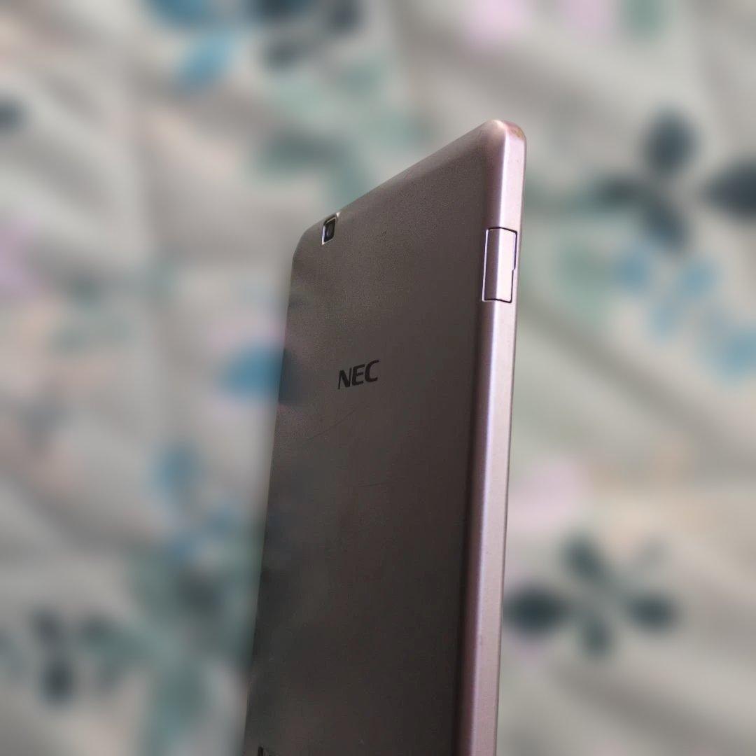 LAVIE Tab 本体　PC-TW708CAS