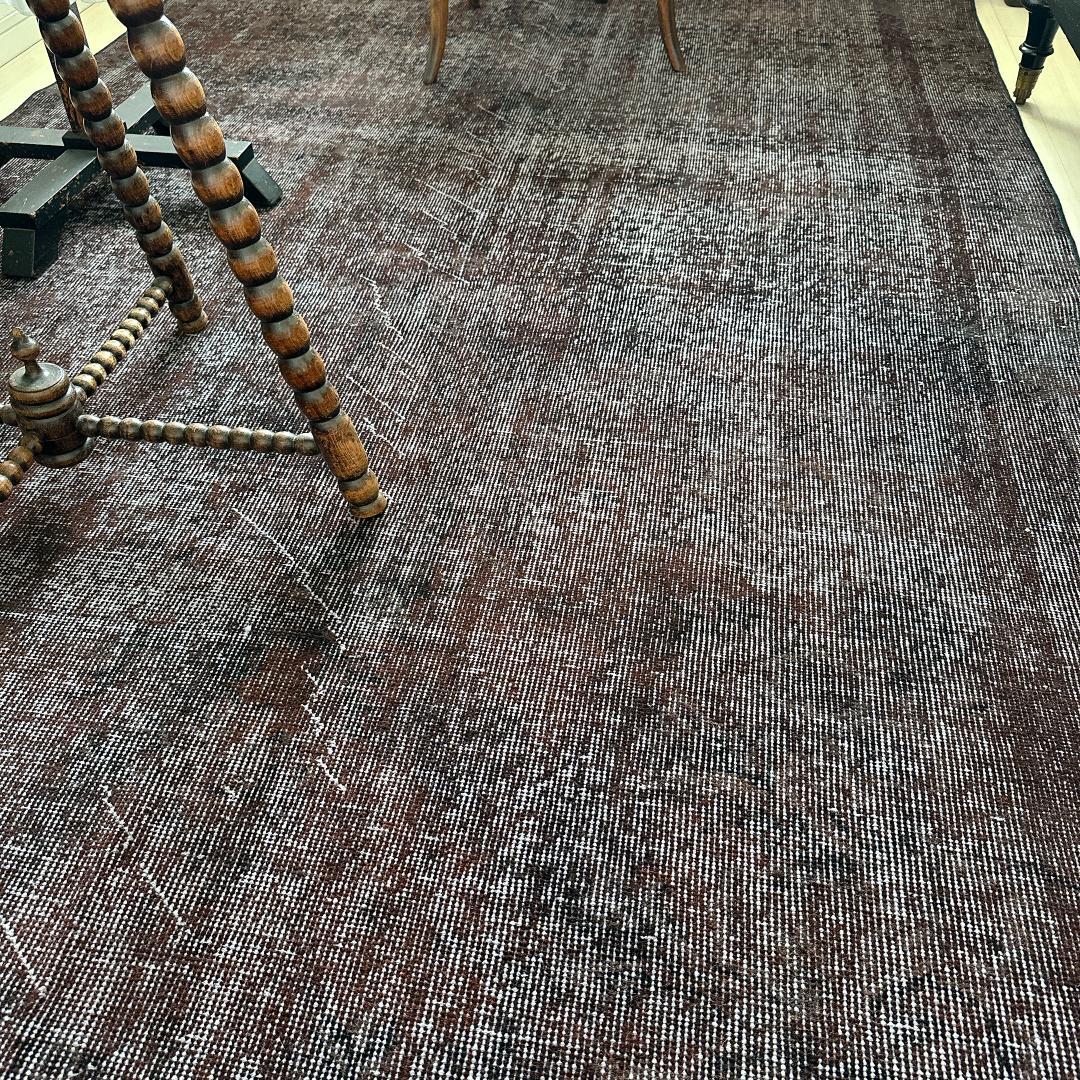 トルコ ヴィンテージラグA47 超大判 レア ダークブラウン オーバーダイラグ