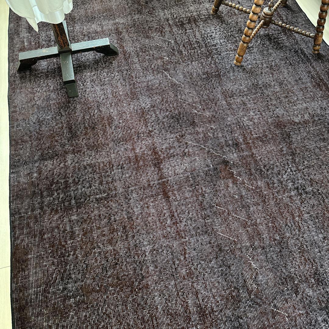 トルコ ヴィンテージラグA47 超大判 レア ダークブラウン オーバーダイラグ