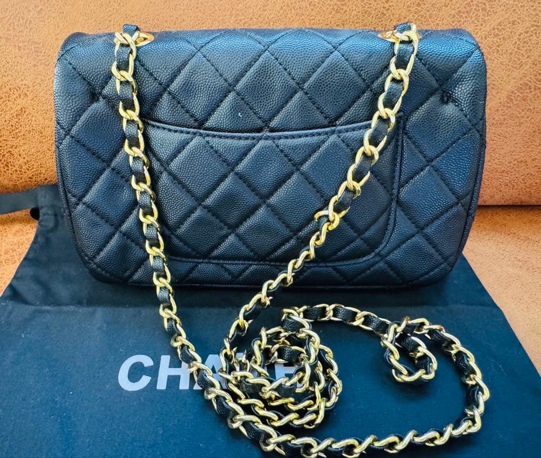 ノベルティ　ショルダーバッグ　ブラック