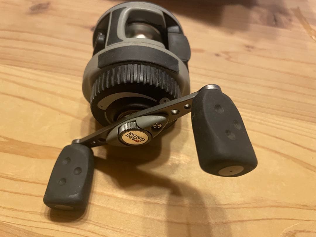 希少？Abu Ambassadeur ベイトリール EON 3601 左ハンドル