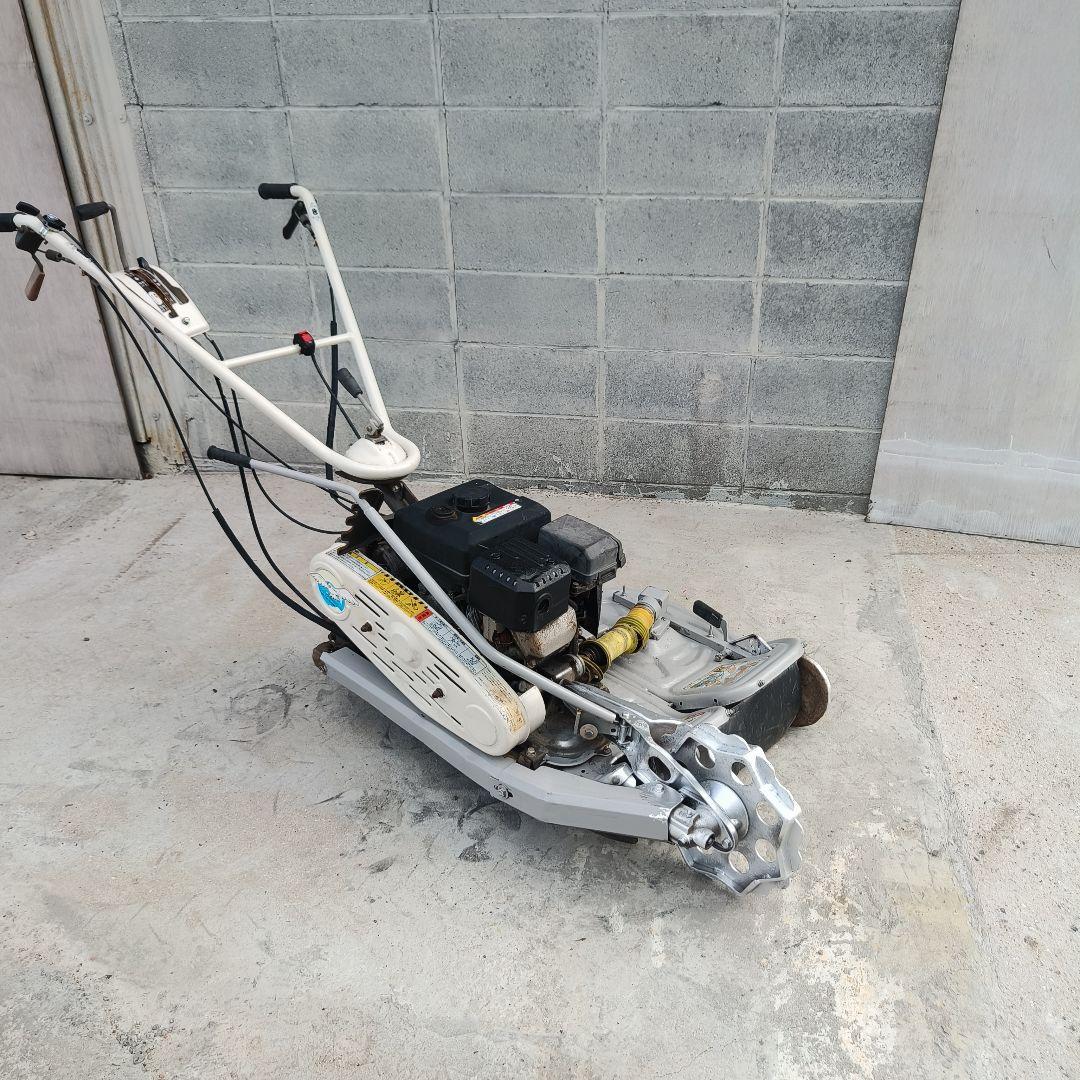 オーレック ウイングモアー 2WD自走式草刈機WM716TL最大6.3馬力