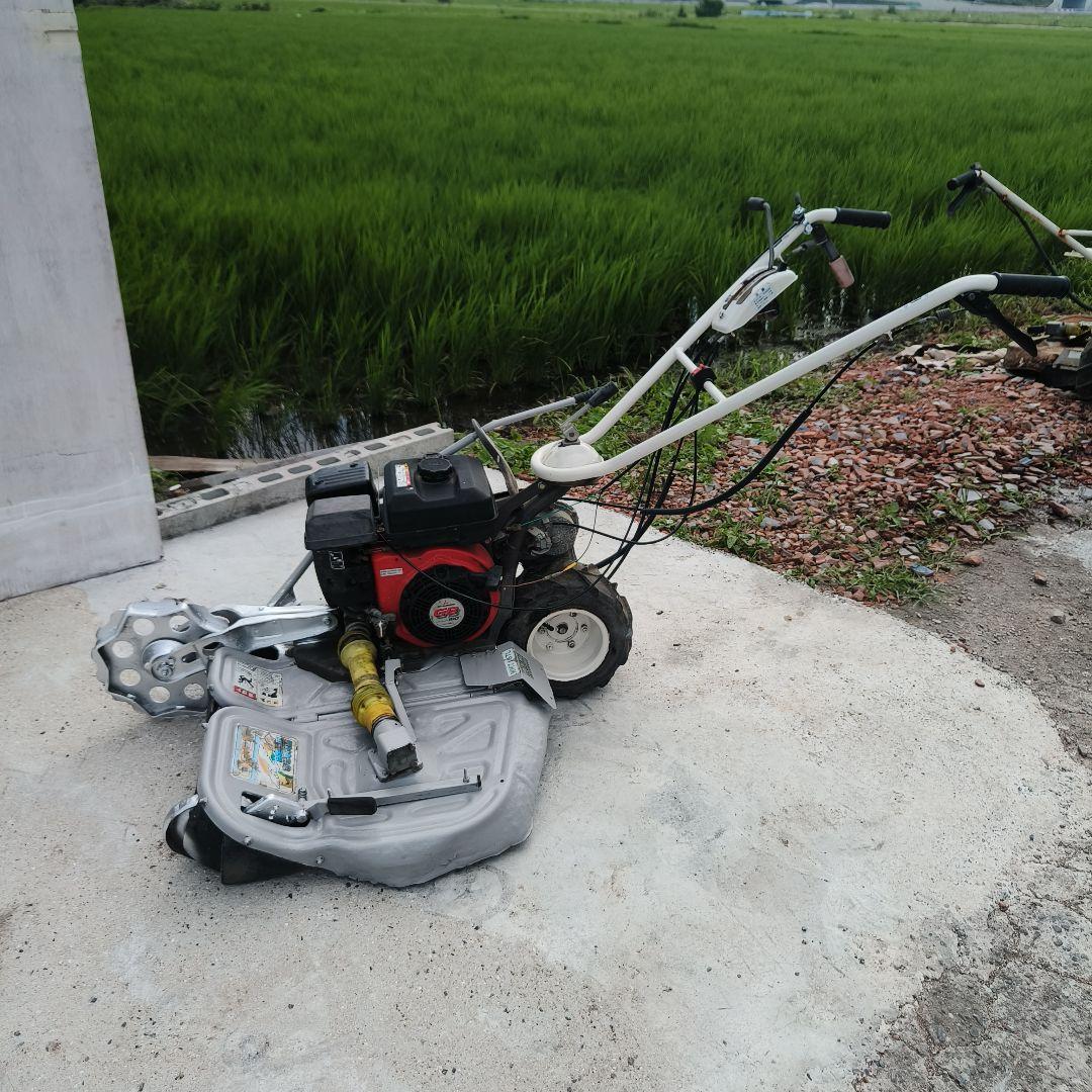 オーレック ウイングモアー 2WD自走式草刈機WM716TL最大6.3馬力