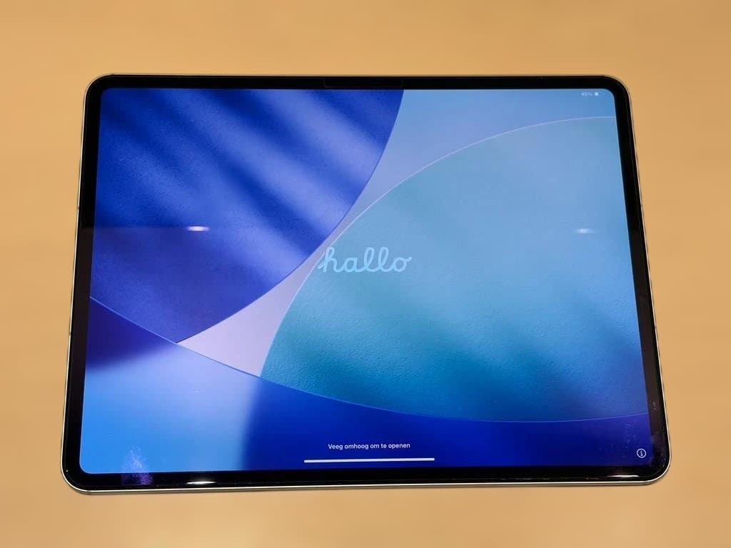 【美品】M4 iPadPro 11インチ Wi-Fi　シルバー　2024年