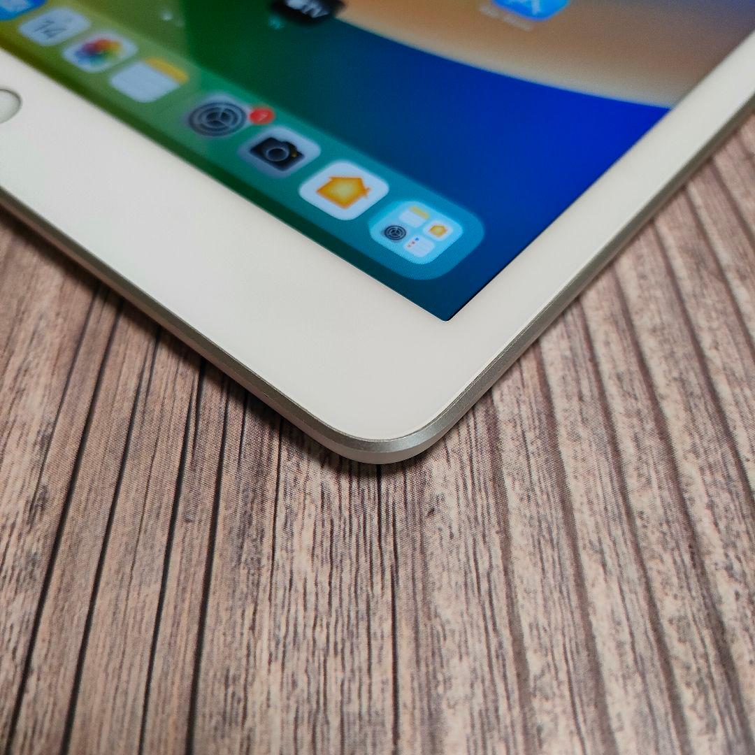 Apple iPad 第8世代 32GB 美品