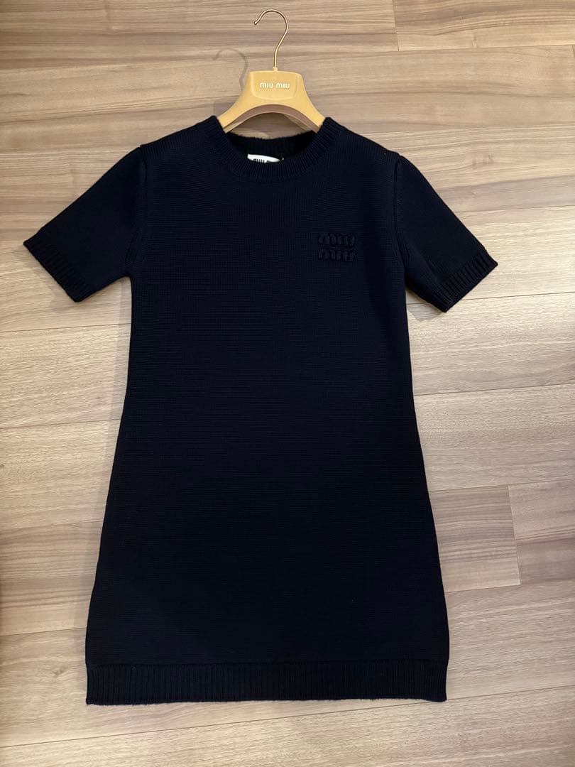 TWICEモモ着用　miumiu ワンピース