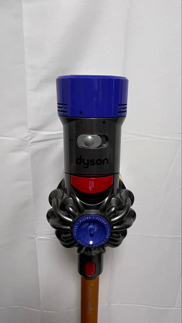 【動作確認済】Dyson V8 Fluffy コードレススティッククリーナー